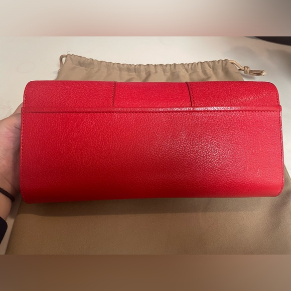 Perrin Le Cabriolet Hand Insert Red Clutch - Picture 3 of 11